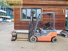 Toyota 8fbnkt16t triplex 4,7m + ss + ladegerät ( lithiu