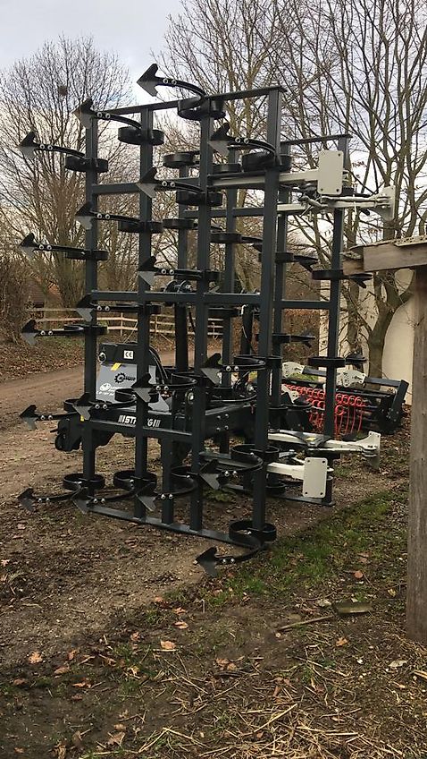 Leichtgrubber 6 m Stoppelgrubber Egge Federzinkenegge NEU TOP Qualität