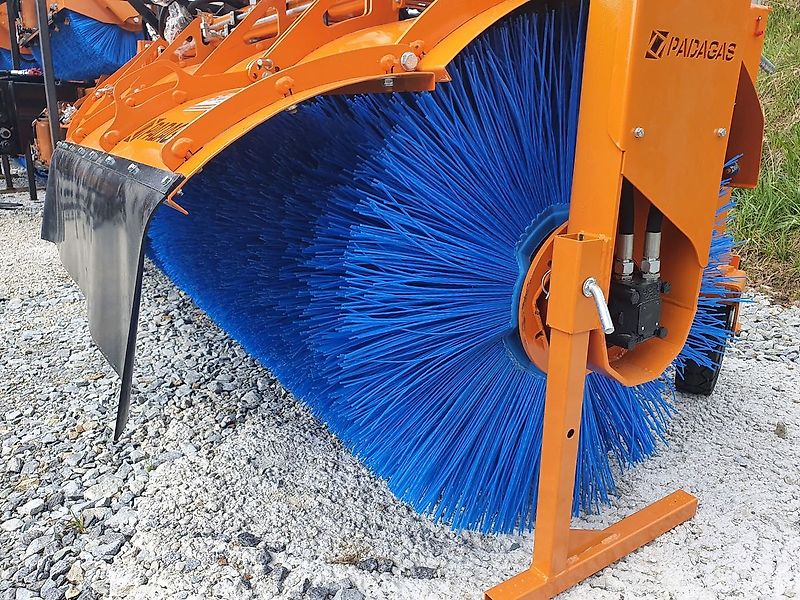 PADAGAS SHARK H KEHRMASCHINE Traktor Bema Tuchel Radlade