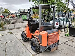 Cast 33 TLS minishovel mini loader giant avant 1400kg Cast 33 TLS minishovel mini loader giant avant 1400kg