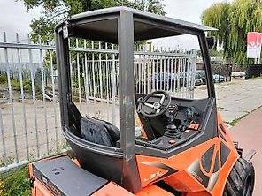 Cast 33 TLS minishovel mini loader giant avant 1400kg Cast 33 TLS minishovel mini loader giant avant 1400kg