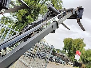 Cast 33 TLS minishovel mini loader giant avant 1400kg Cast 33 TLS minishovel mini loader giant avant 1400kg