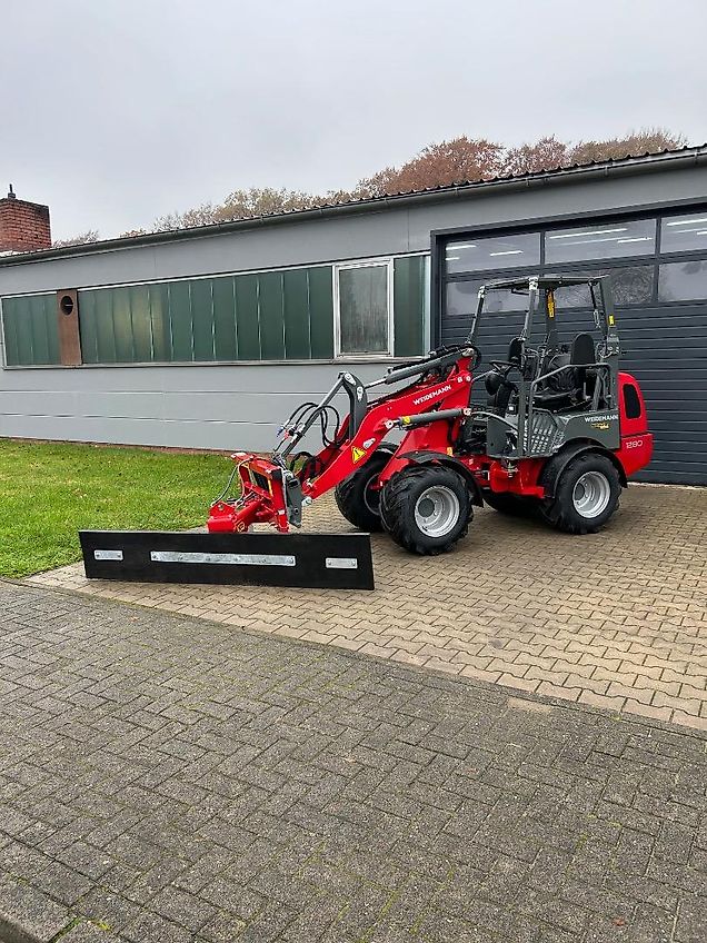 Kemp Gummischieber / Futterschieber