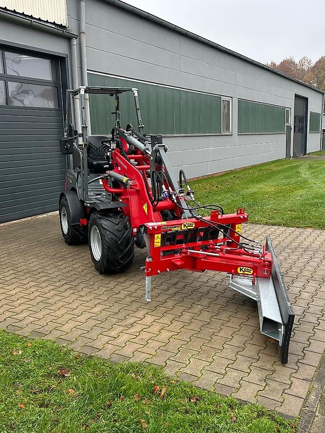 Kemp Gummischieber / Futterschieber