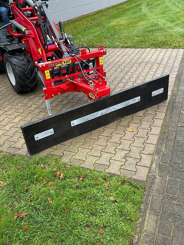 Kemp Gummischieber / Futterschieber