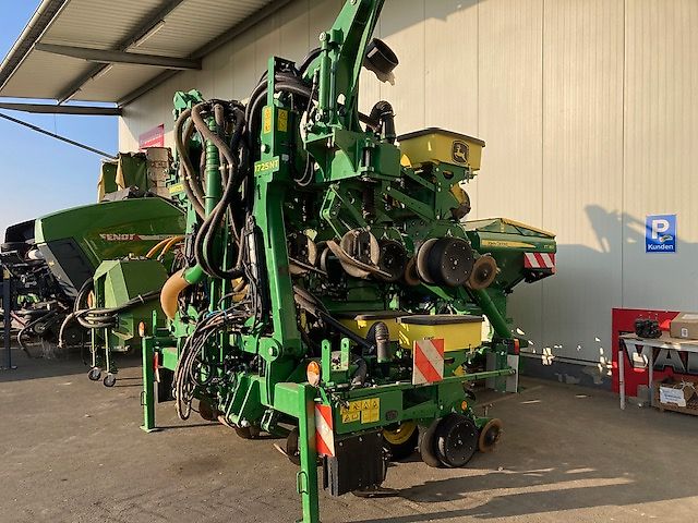 John Deere Einzelkornsämaschine 1725 NT