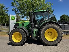John Deere 6230R