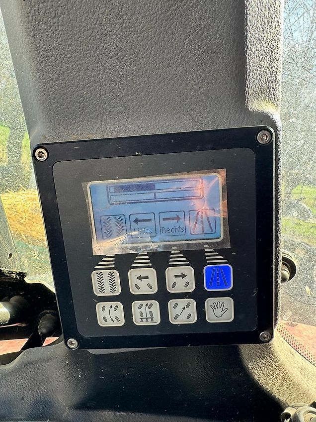 Lindner Traktoren Lintrac 100 4- Rad Lenkung