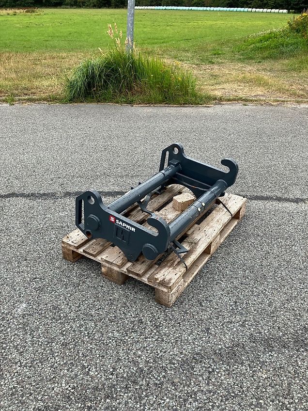 Saphir Adapter Claas Scorpion/Kramer KT zu Volvo L30