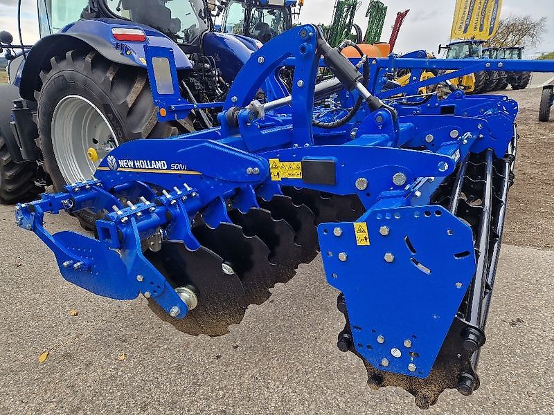 New Holland SDM 500