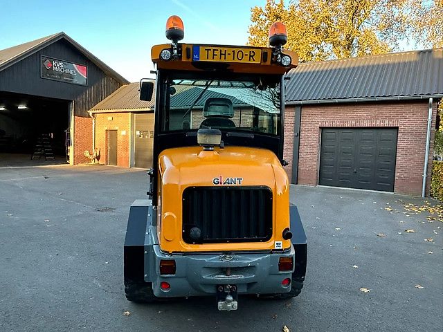 Giant V5003 X-tra HD