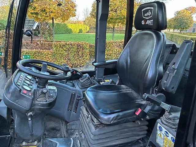 Giant V5003 X-tra HD