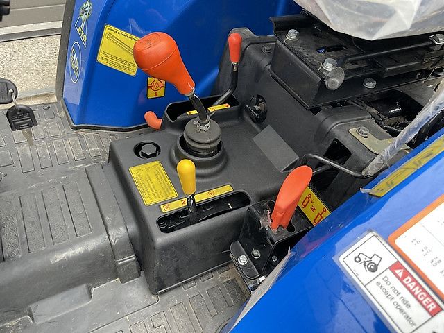 Solis 26 4WD 25 PK minitractor NIEUW €152 LEASE