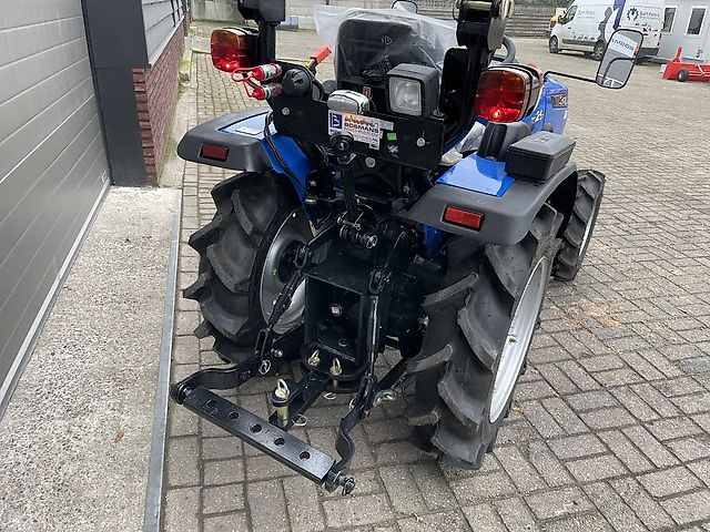 Solis 26 4WD 25 PK minitractor NIEUW €152 LEASE