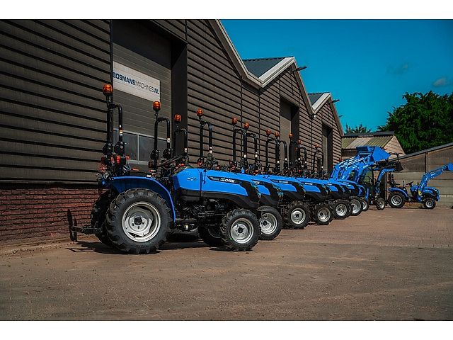 Solis 26 4WD 25 PK minitractor NIEUW €152 LEASE