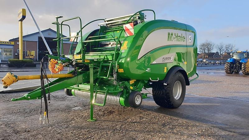 McHale Fusion 4 Plus