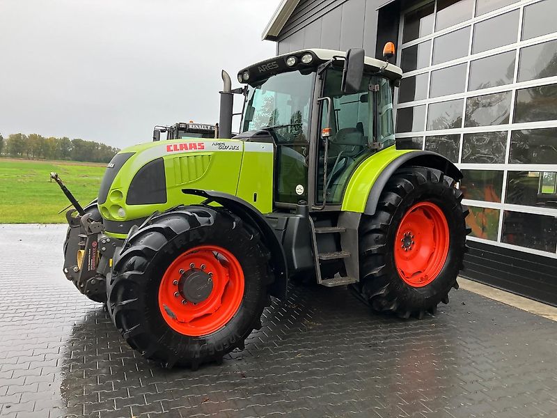 Claas Ares 697atz