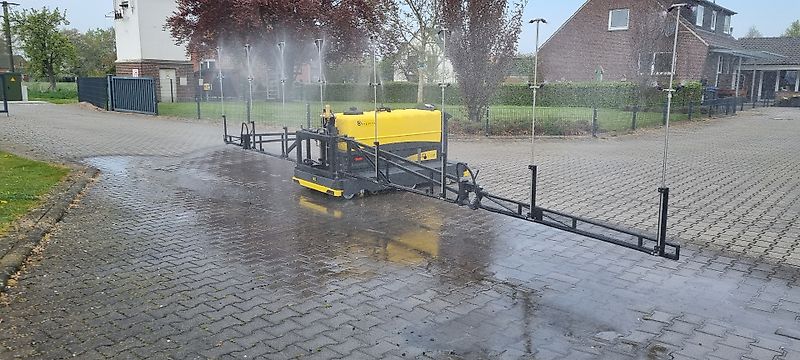 AGRIPP Erdbeergestänge für den Front- oder Heckanbau