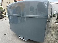 polyGLAS 10000 ltr Koffertank