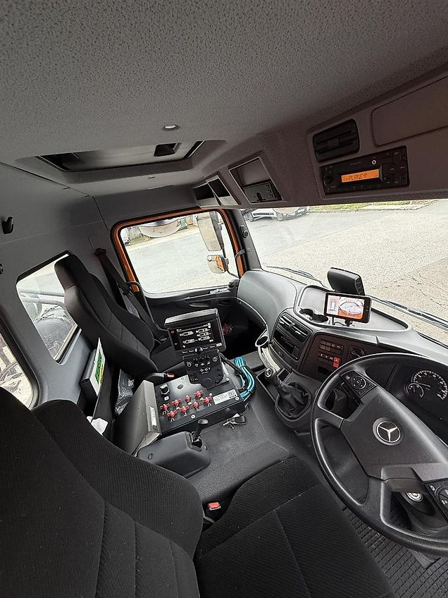 Bucher V65t MaxPowa Atego 1324