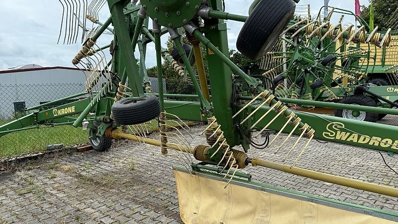 Krone Swadro 810