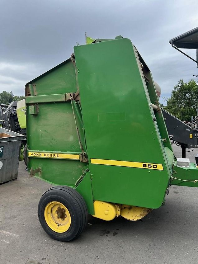 John Deere 550