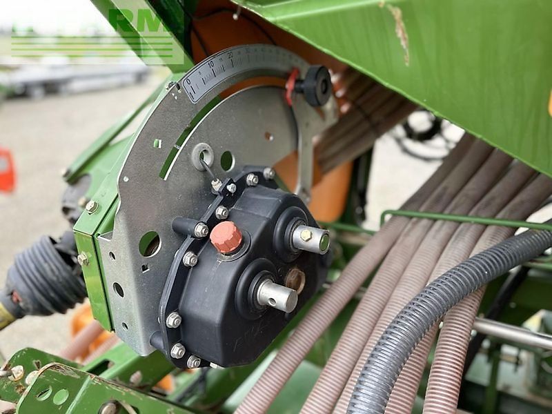 Amazone kg 3000 / ad-p 303 säkombination pneum.