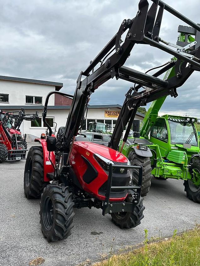 TYM / Branson F50hn Vorführer(ca. 20 h)