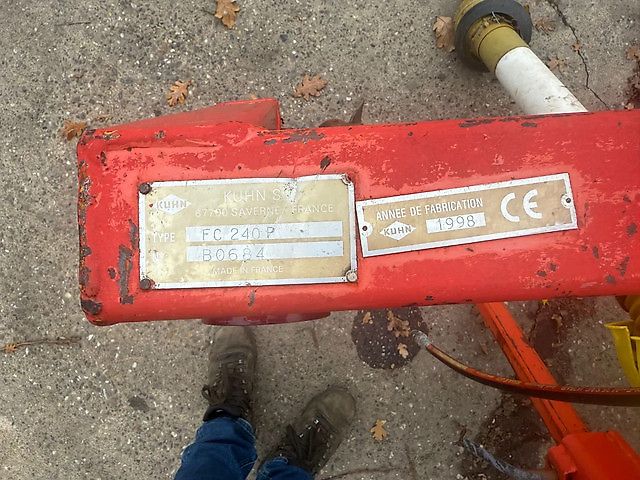 Kuhn FC 240 P Kneuzer maaier
