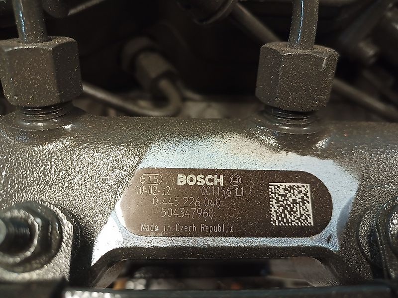 Iveco F4HE9684J J100 (Spare part/Reservedel/Ersatzteil)