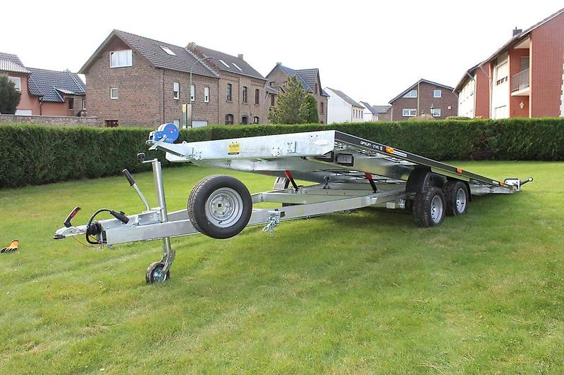 Autotransporter Anhänger 3000kg Balhanger 3045 Leichter Anhänger