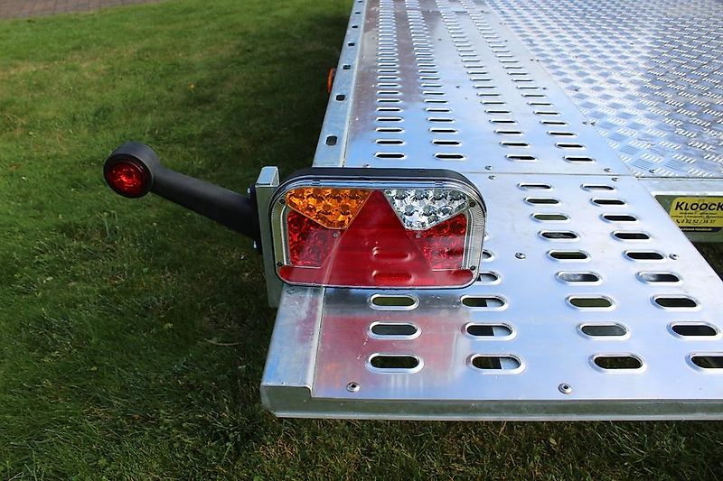 Autotransporter Anhänger 3000kg Balhanger 3045 Leichter Anhänger