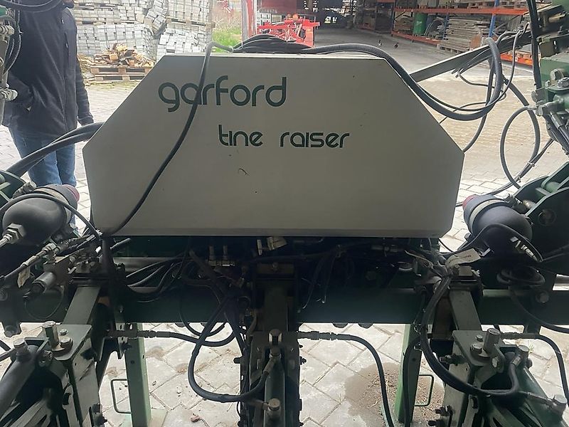 garford Hacke 6-8-reihig Kamera