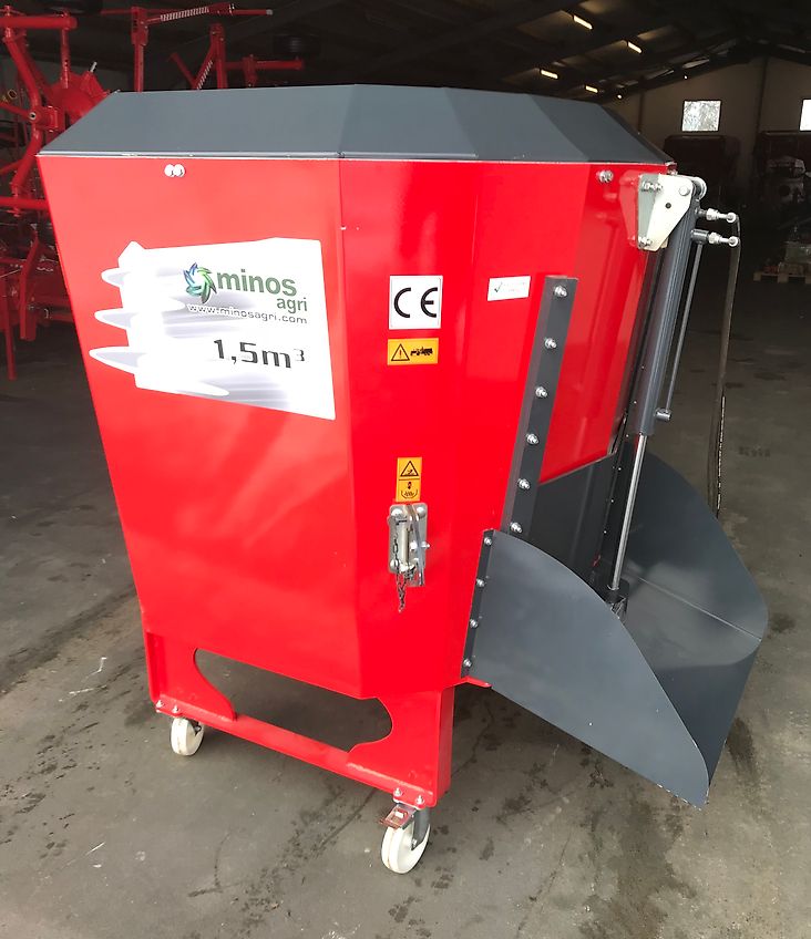 Minos Agri Futtermischwagen T-DYKM 1,5