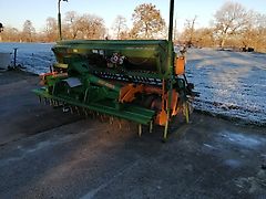 Amazone Amazone RP-AD302 Drill-Star mit 24 Rollscharen Exaktstrigel Opional mit Amazone RE301 Rüttelegge