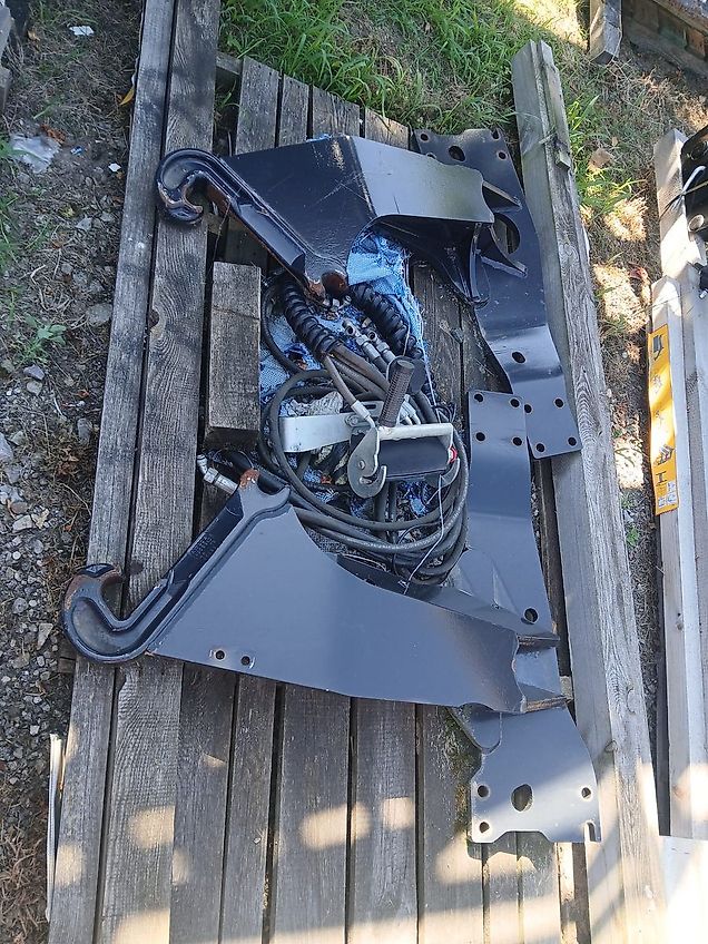 Stoll Frontladerkonsole