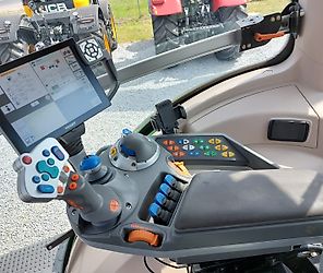 Fendt 828 S4 Profi Plus Fendt 828 S4 Profi Plus