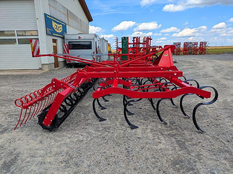 POM Meteor II Leichtgrubber 6 m, Flachgrubber, Federzinkengrubber