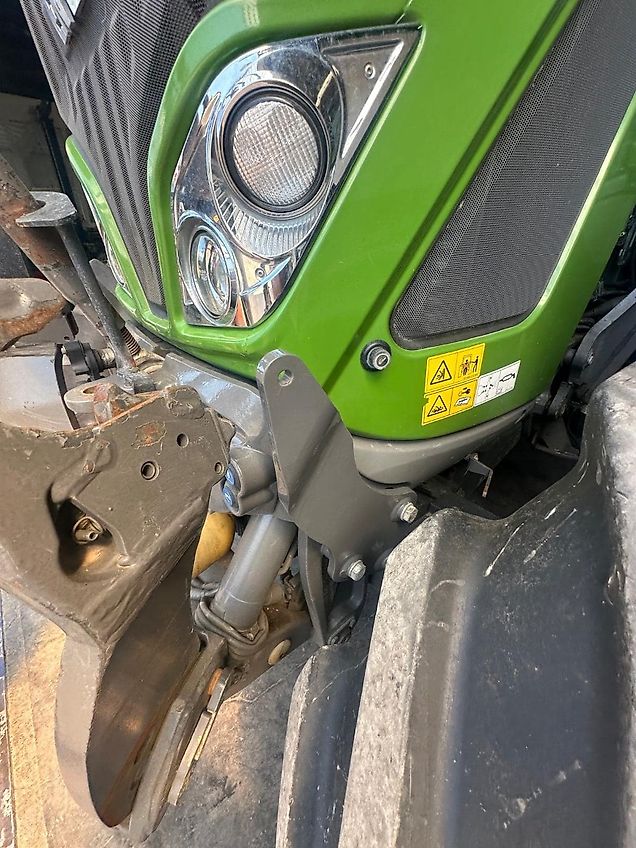 Quicke Frontlader Q78 &amp; Frontladerkonsole für Fendt 724