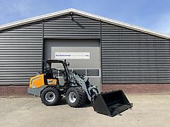Giant G3500 shovel NIEUW €795 LEASE