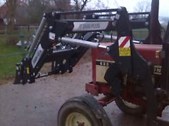 D&D Landtechnika Frontlader fur Case 633 / auch andere / NEU / NEU