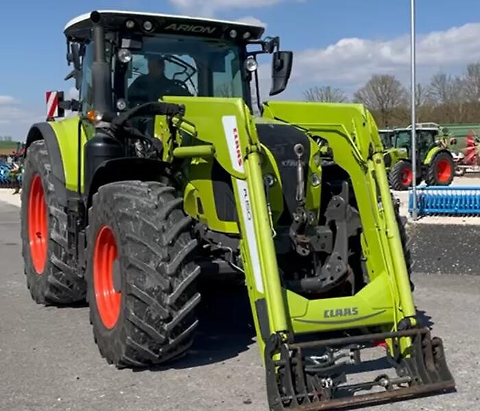 Claas Arion 650