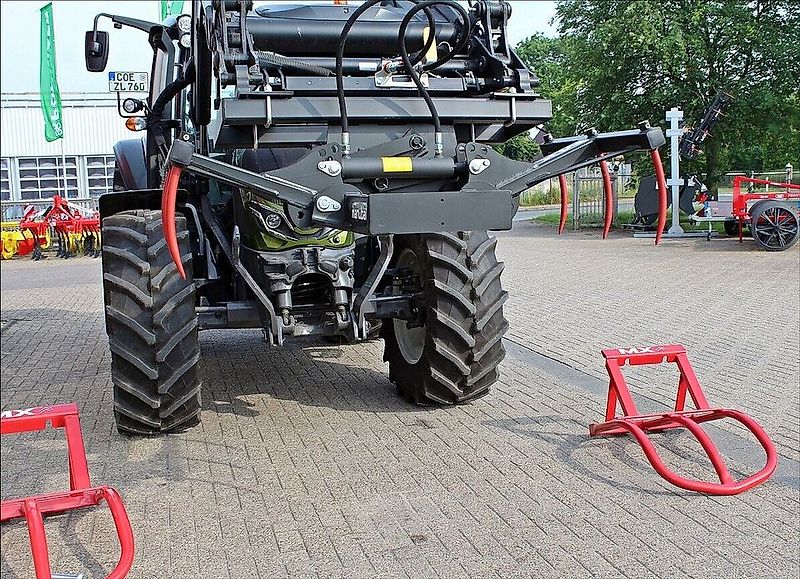 MX Ballenzange MX Manubal V40 für Traktor Frontlader