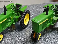 John Deere Ertl Modell John Deere Tractor 3010