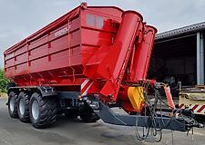 Kobzarenko Überladewagen Tridem PBN-36 (36 m³ Ladvolumen, Lenkachse)