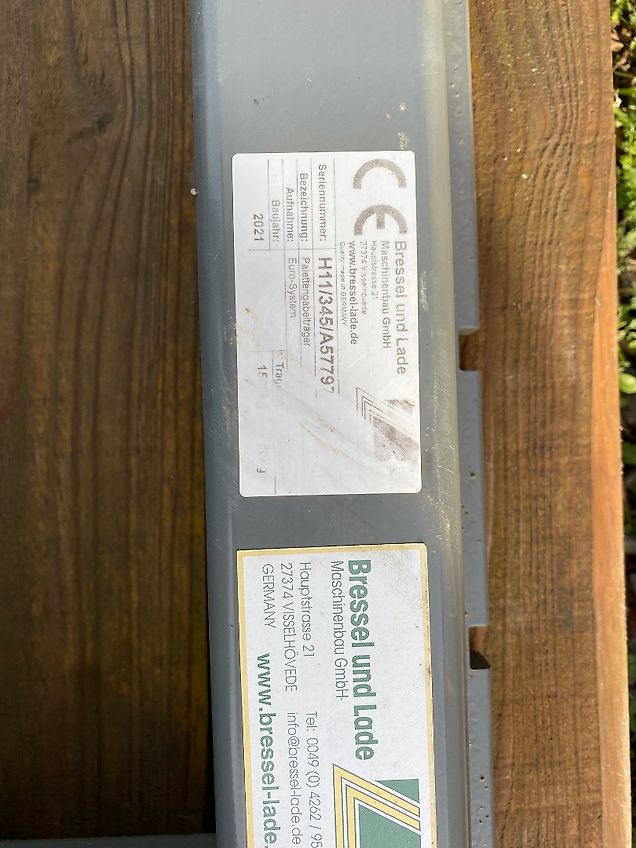 Bressel und Lade Grundträger H 11 Euro