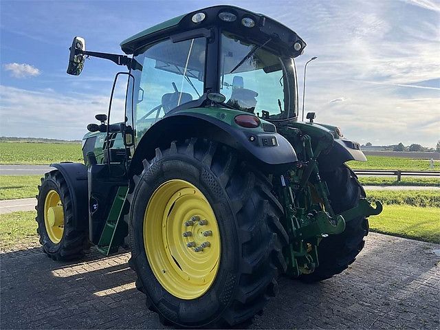 John Deere 6145R