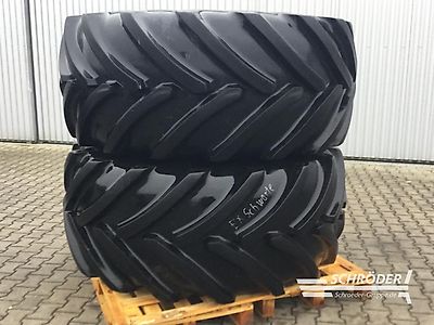 Trelleborg 800/65 R32 + 600/60-30.5