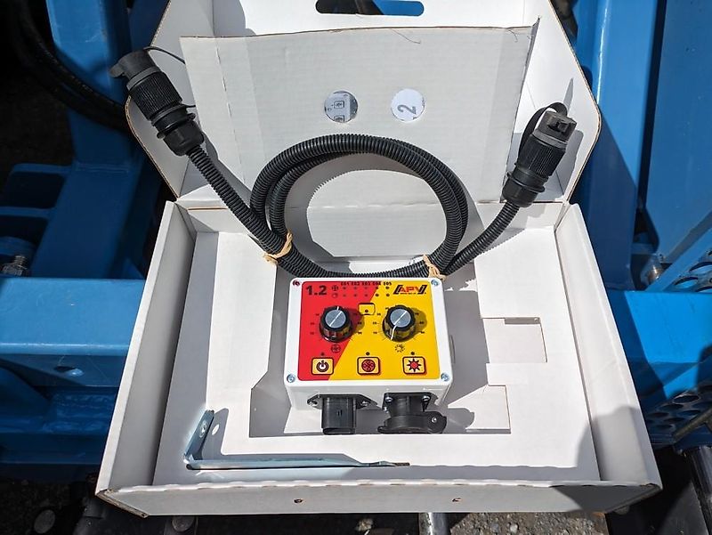 POM Leichtgrubber Meteor II 5,0m - optional mit APV Streuer