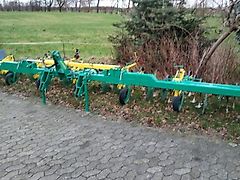 garford Agromerkur 6 reihiges Hackgerät Keine Garford Maishacke bis 75 cm Reihenbreite Exakthackegerät mit Schlepper GPS Keine Schmotzer Hacke mit Kulturschutzscheiben